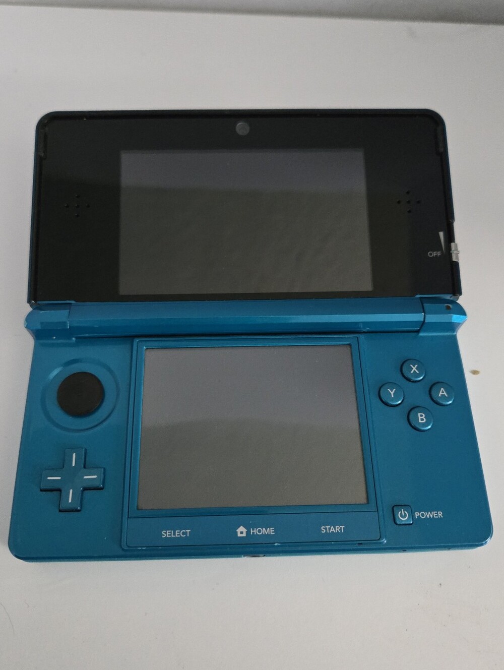 Aqua Blue Nintendo 3DS